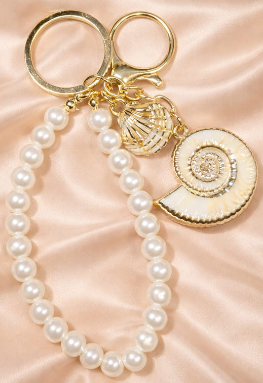 Pearls & Seashells Charm Keychain